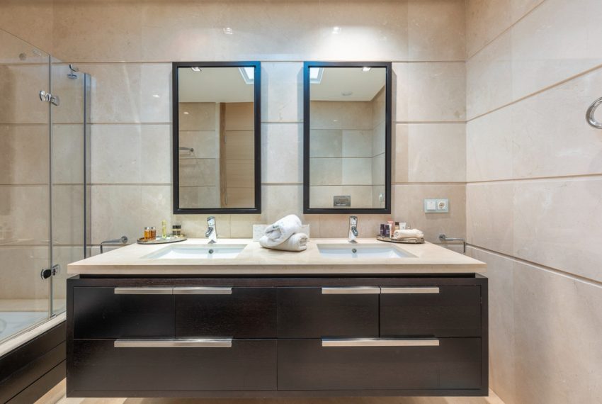 R5010823-Apartment-For-Sale-Benahavis-Middle-Floor-2-Beds-187-Built-19