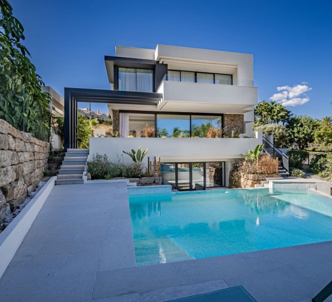 R5011126-Image 1-Detached - 4 Beds - 403 Built