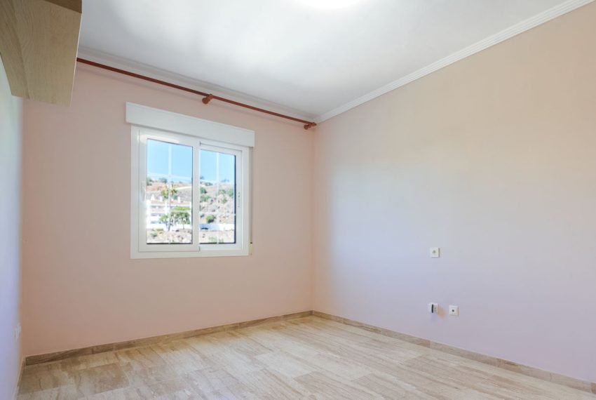 R5011348-Villa-For-Sale-Calahonda-Semi-Detached-3-Beds-217-Built-12