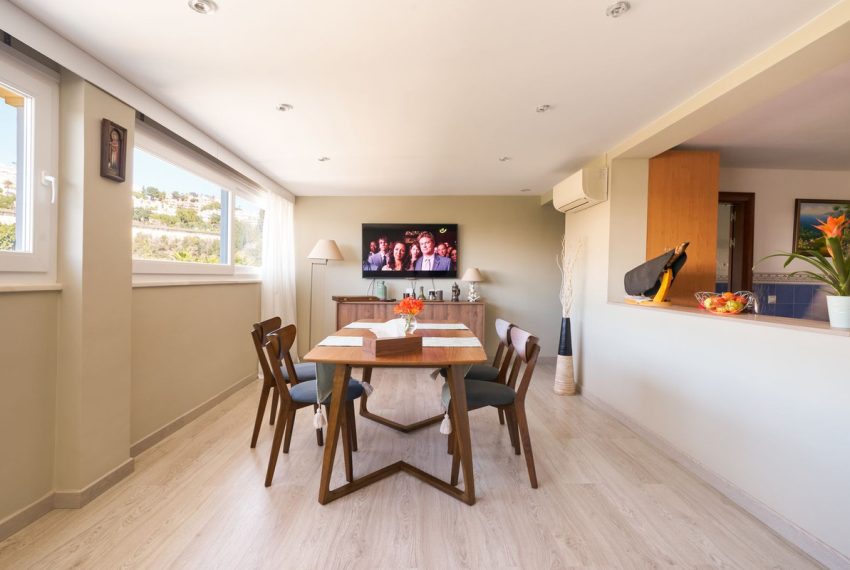 R5011348-Villa-For-Sale-Calahonda-Semi-Detached-3-Beds-217-Built-5