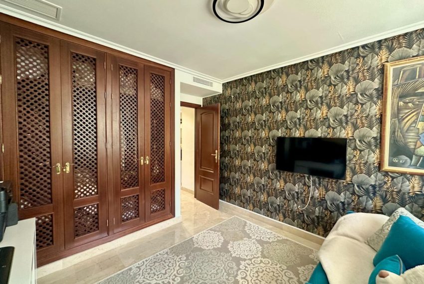 R5011372-Apartment-For-Sale-Marbella-Duplex-3-Beds-271-Built-17