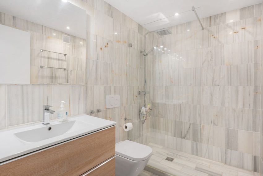 R5012119-Apartment-For-Sale-Nueva-Andalucia-Penthouse-Duplex-3-Beds-133-Built-10
