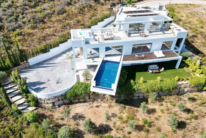 R5012194-Villa-For-Sale-La-Cala-de-Mijas-Detached-5-Beds-855-Built