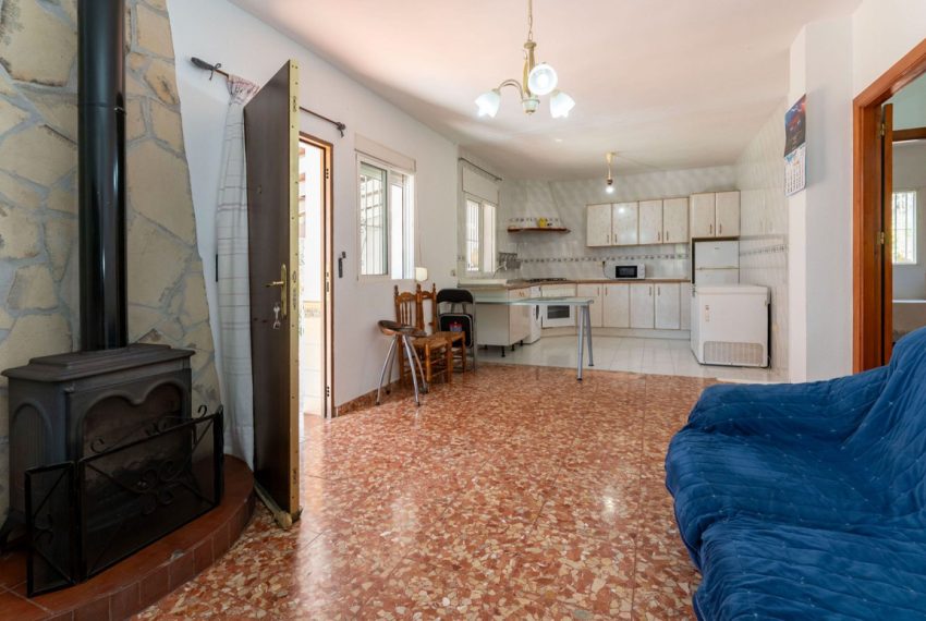 R5012299-Villa-For-Sale-Coin-Detached-3-Beds-120-Built-1