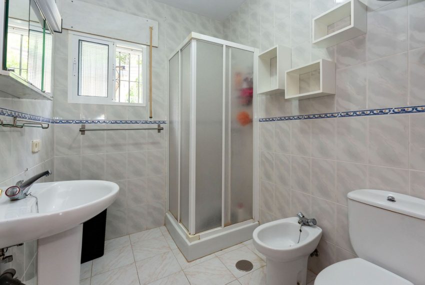 R5012299-Villa-For-Sale-Coin-Detached-3-Beds-120-Built-17