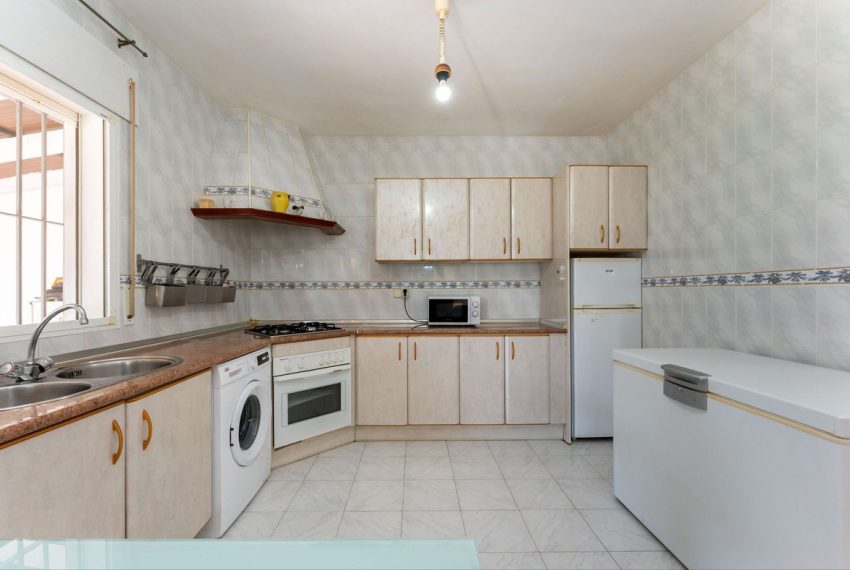 R5012299-Villa-For-Sale-Coin-Detached-3-Beds-120-Built-4
