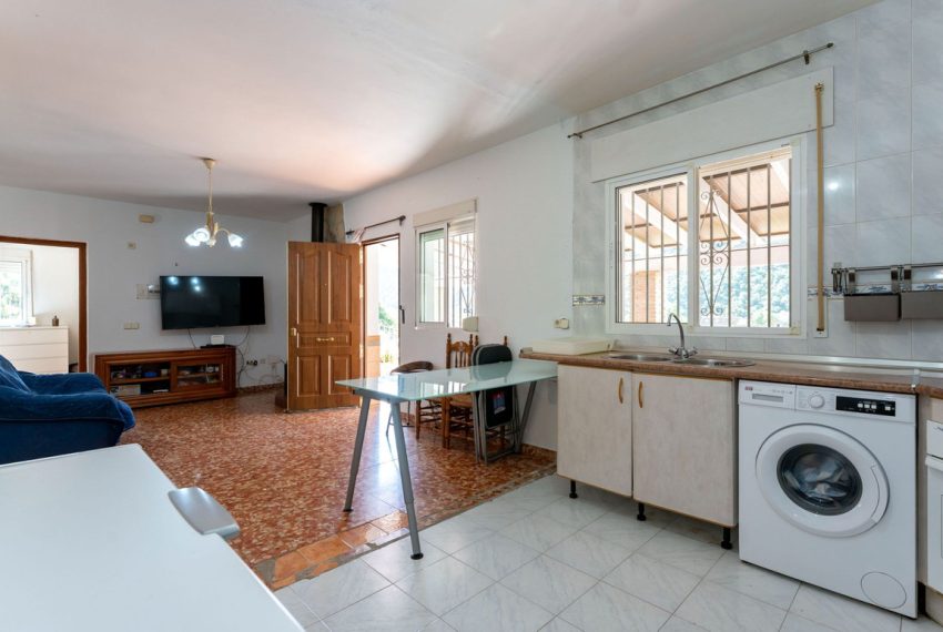 R5012299-Villa-For-Sale-Coin-Detached-3-Beds-120-Built-6
