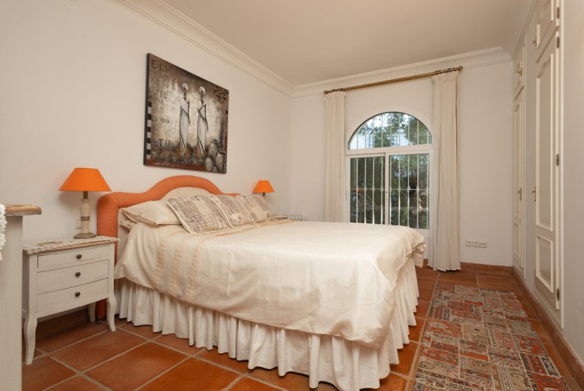R5012335-Villa-For-Sale-Guadalmina-Alta-Detached-4-Beds-260-Built-19