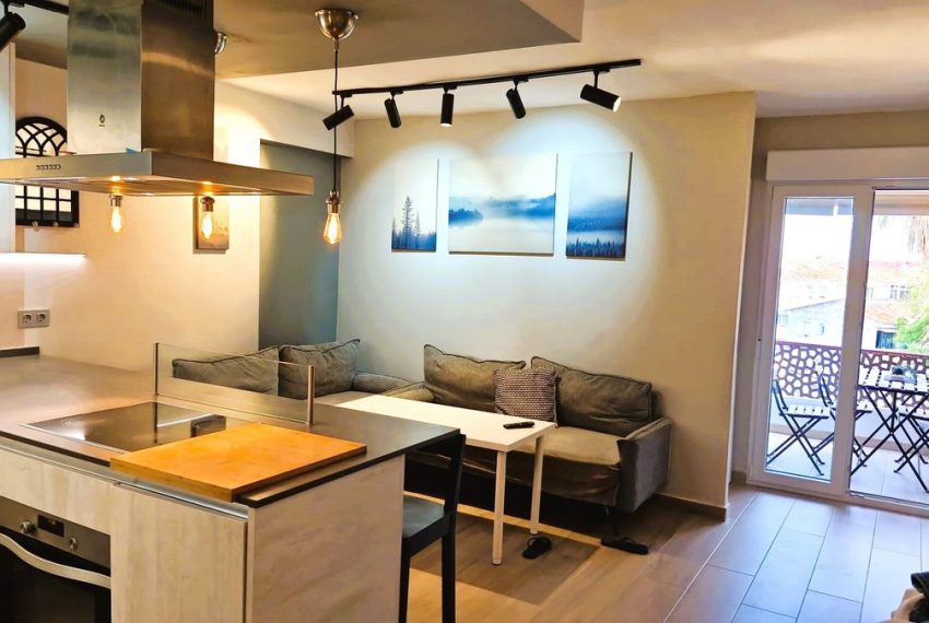 R5012761-Apartment-For-Sale-Nueva-Andalucia-Middle-Floor-2-Beds-60-Built