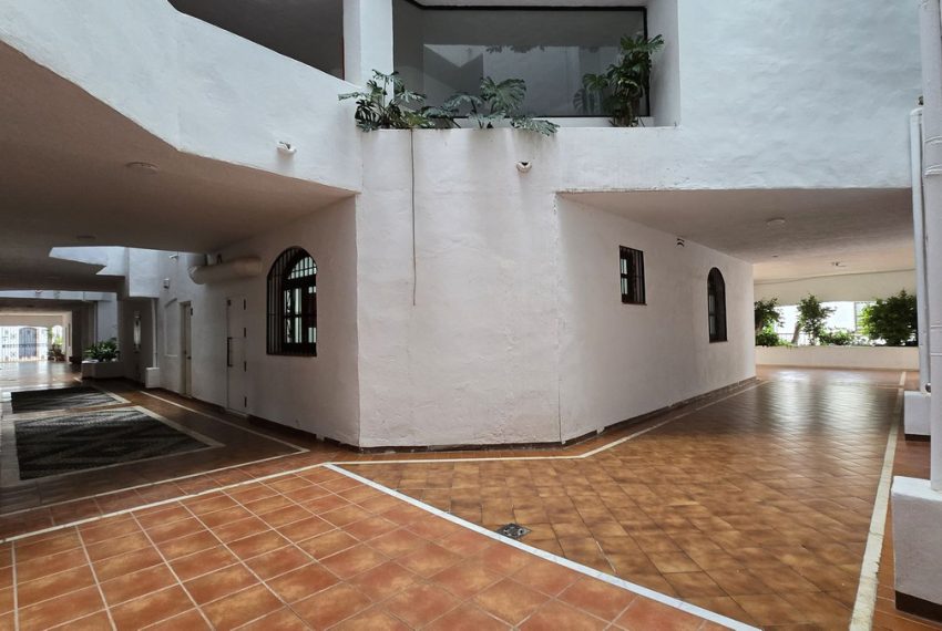 R5013286-Apartment-For-Sale-Puerto-Banus-Middle-Floor-1-Beds-56-Built-12