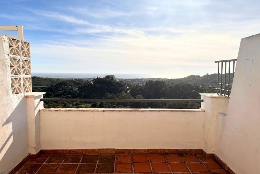 R5013553-Apartment-For-Sale-Estepona-Penthouse-1-Beds-60-Built