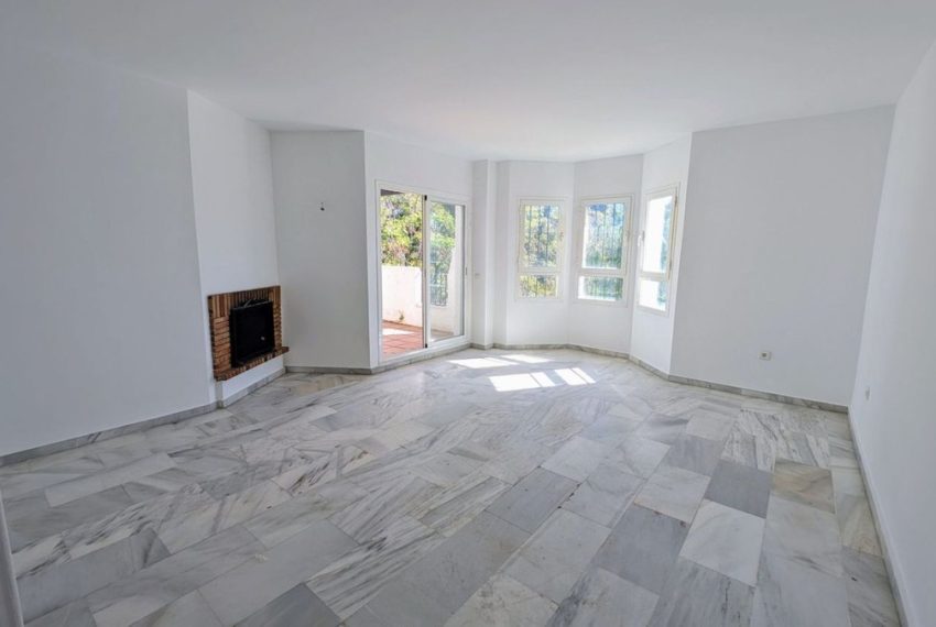 R5014030-Apartment-For-Sale-Puerto-Banus-Penthouse-Duplex-2-Beds-155-Built-3