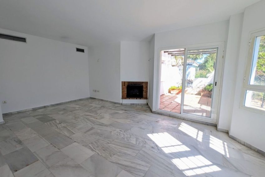 R5014030-Apartment-For-Sale-Puerto-Banus-Penthouse-Duplex-2-Beds-155-Built-4