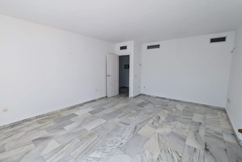 R5014030-Apartment-For-Sale-Puerto-Banus-Penthouse-Duplex-2-Beds-155-Built-5