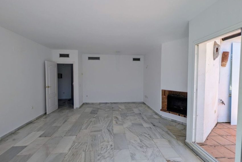 R5014030-Apartment-For-Sale-Puerto-Banus-Penthouse-Duplex-2-Beds-155-Built-6