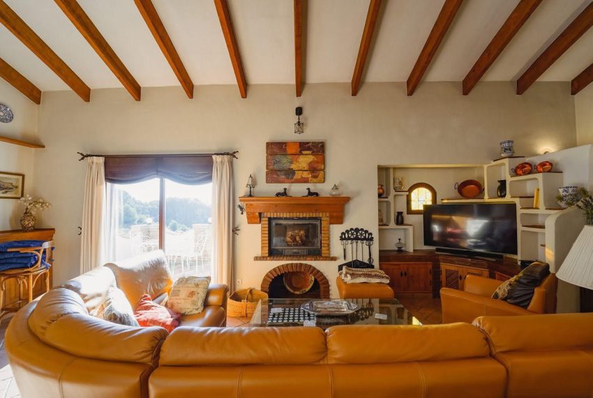 R5014327-Villa-For-Sale-Mijas-Detached-5-Beds-371-Built-1