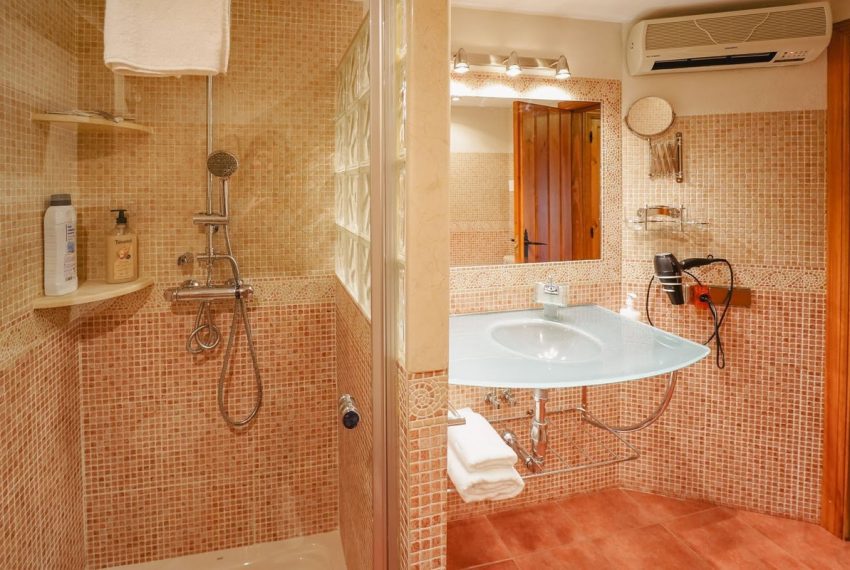 R5014327-Villa-For-Sale-Mijas-Detached-5-Beds-371-Built-13