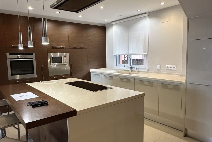 R5014603-Villa-For-Sale-Santa-Clara-Semi-Detached-3-Beds-170-Built-2