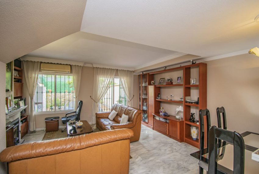 R5014618-Townhouse-For-Sale-Marbella-Terraced-4-Beds-126-Built-1