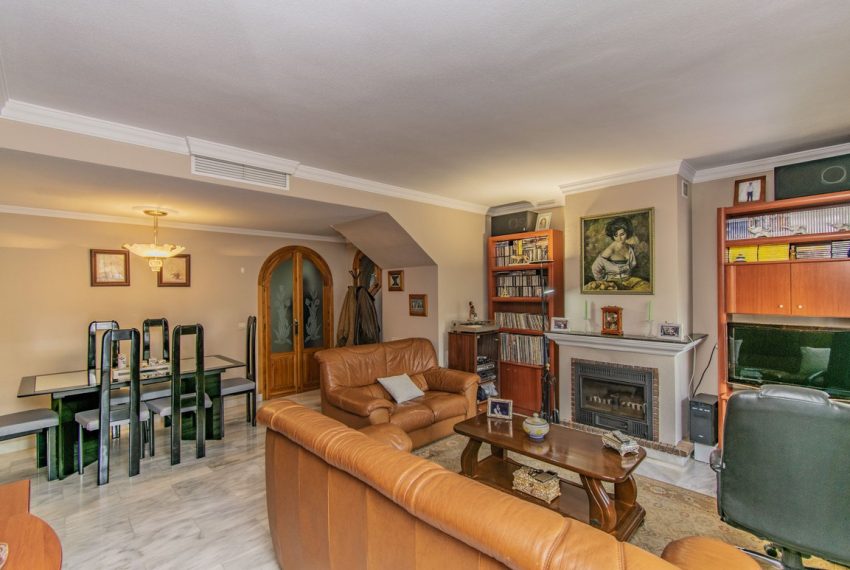 R5014618-Townhouse-For-Sale-Marbella-Terraced-4-Beds-126-Built-4