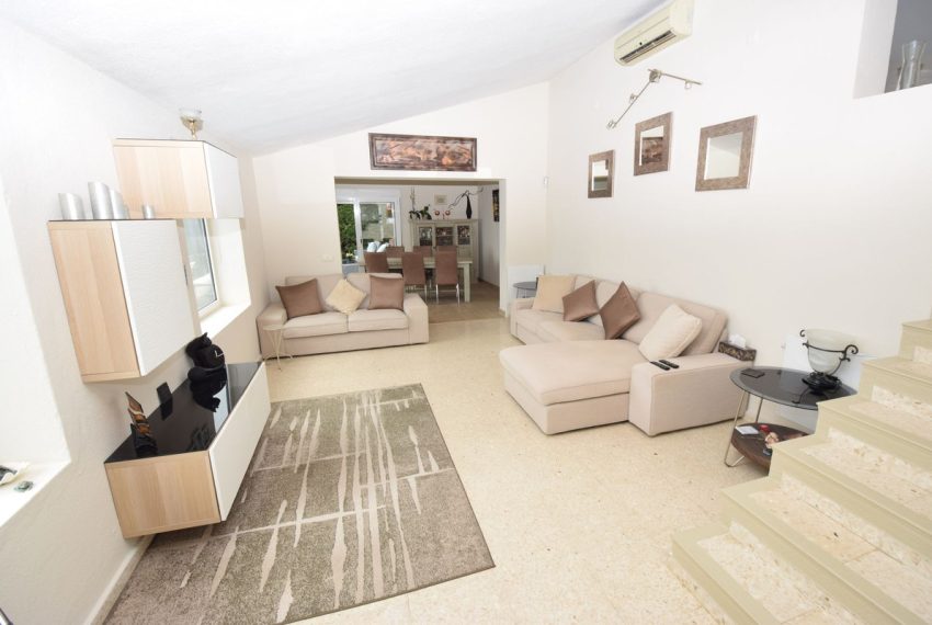 R5014687-Villa-For-Sale-Mijas-Costa-Detached-2-Beds-129-Built-8