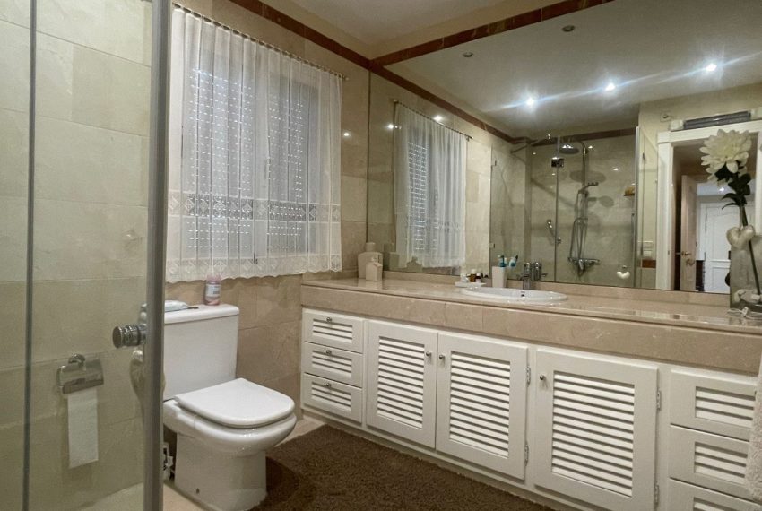 R5014780-Apartment-For-Sale-Rio-Real-Ground-Floor-2-Beds-105-Built-13