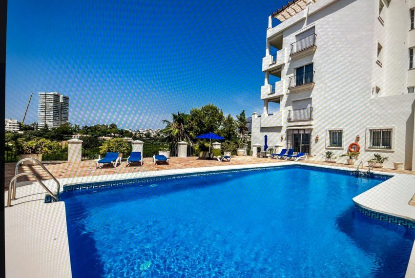 R5014780-Apartment-For-Sale-Rio-Real-Ground-Floor-2-Beds-105-Built-3