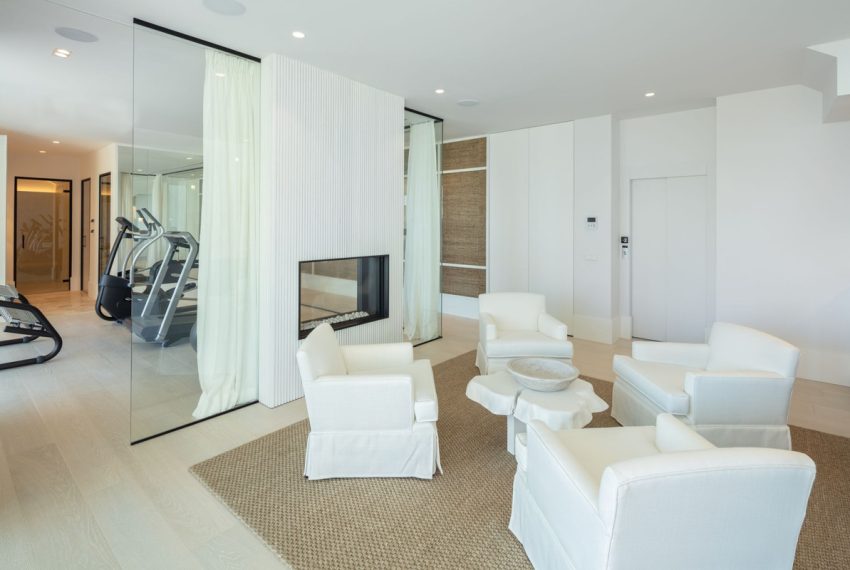 R5015020-Villa-For-Sale-La-Quinta-Detached-6-Beds-948-Built-8