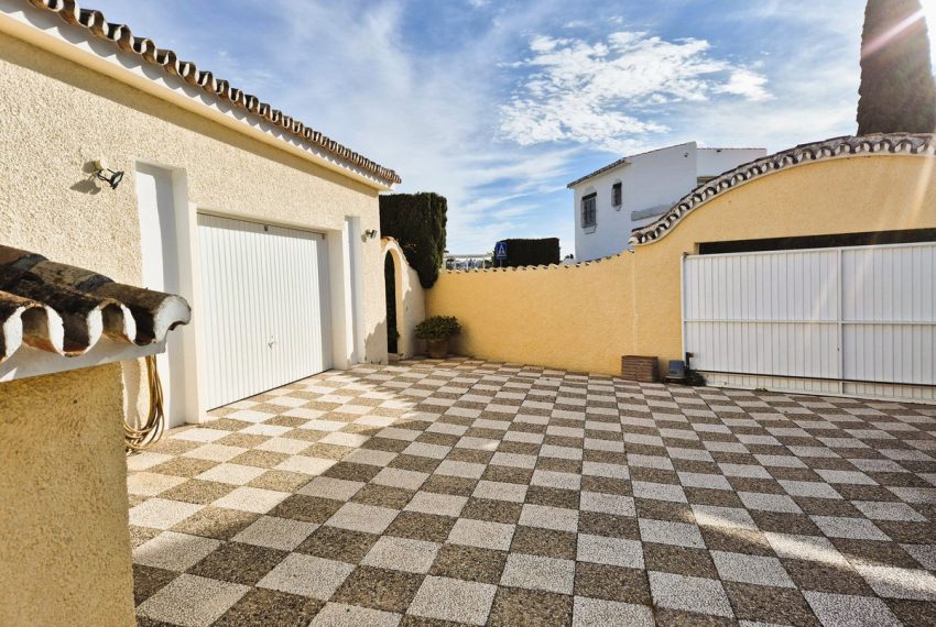 R5015374-Villa-For-Sale-Calahonda-Detached-3-Beds-203-Built-8