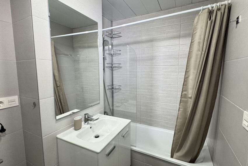 R5015410-Apartment-For-Sale-Marbella-Ground-Floor-2-Beds-101-Built-19