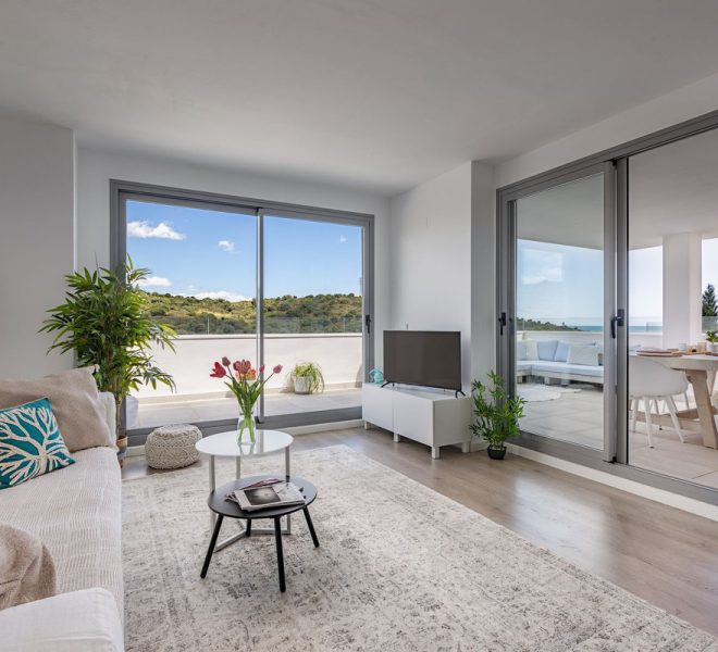 R5015530-Image 1-Penthouse - 2 Beds - 195 Built