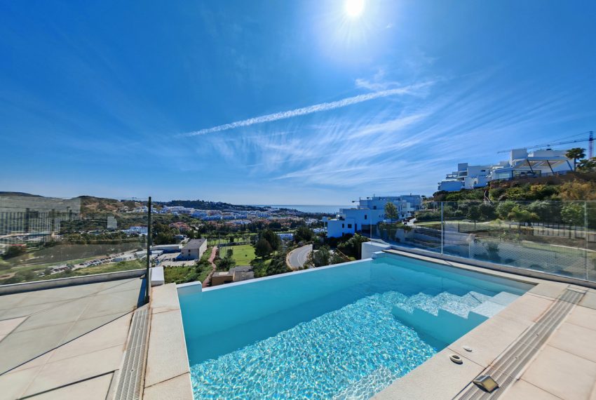 R5015626-Apartment-For-Sale-La-Cala-de-Mijas-Penthouse-4-Beds-159-Built