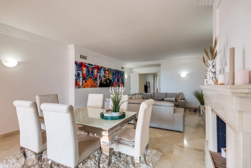 R5015758-Apartment-For-Sale-Nueva-Andalucia-Ground-Floor-2-Beds-266-Built-1