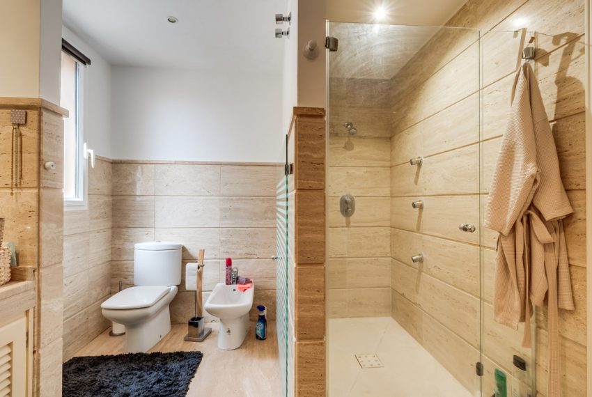 R5015758-Apartment-For-Sale-Nueva-Andalucia-Ground-Floor-2-Beds-266-Built-12