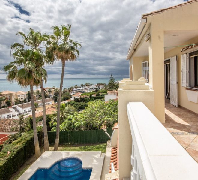 R5015998-Image 1-Detached - 4 Beds - 238 Built