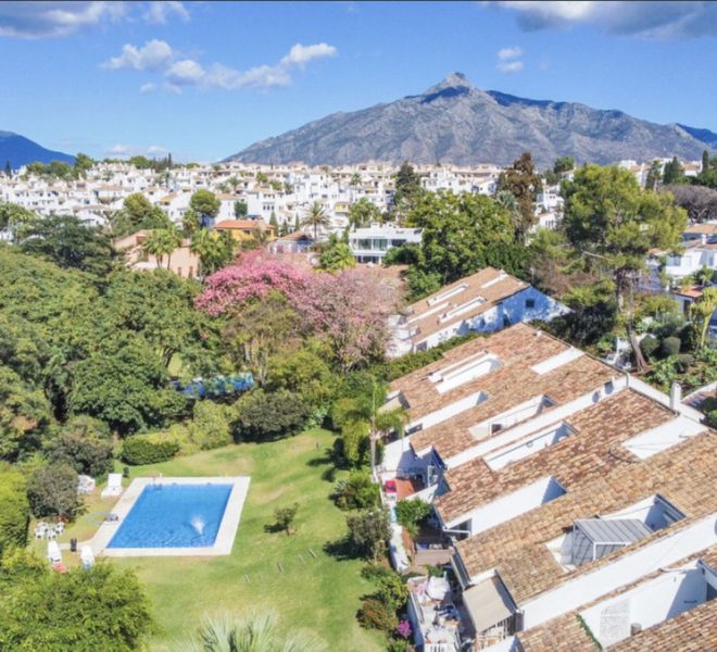 R5016001-Image 1-Terraced - 3 Beds - 150 Built