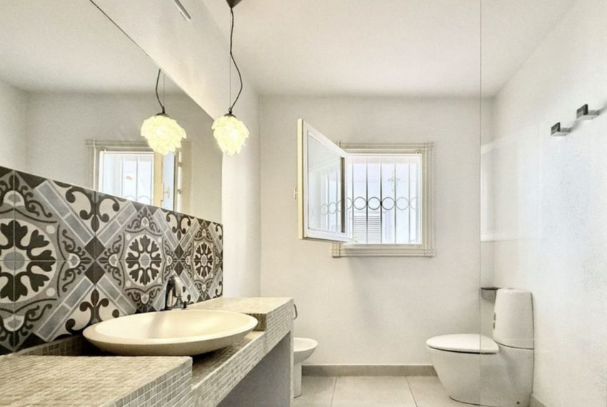 R5016001-Townhouse-For-Sale-Puerto-Banus-Terraced-3-Beds-150-Built-8