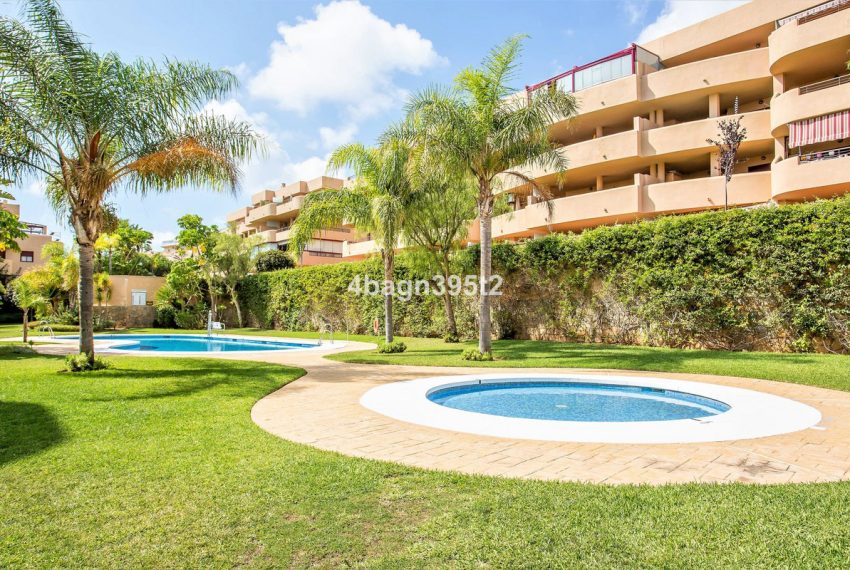 R5016088-Apartment-For-Sale-La-Cala-de-Mijas-Ground-Floor-2-Beds-76-Built-14