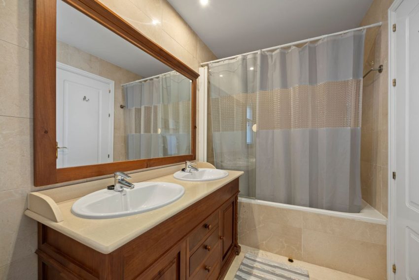 R5016133-Apartment-For-Sale-Los-Arqueros-Middle-Floor-3-Beds-125-Built-10