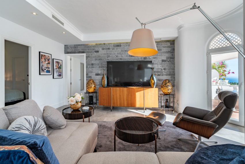 R5016589-Apartment-For-Sale-The-Golden-Mile-Middle-Floor-2-Beds-212-Built-13