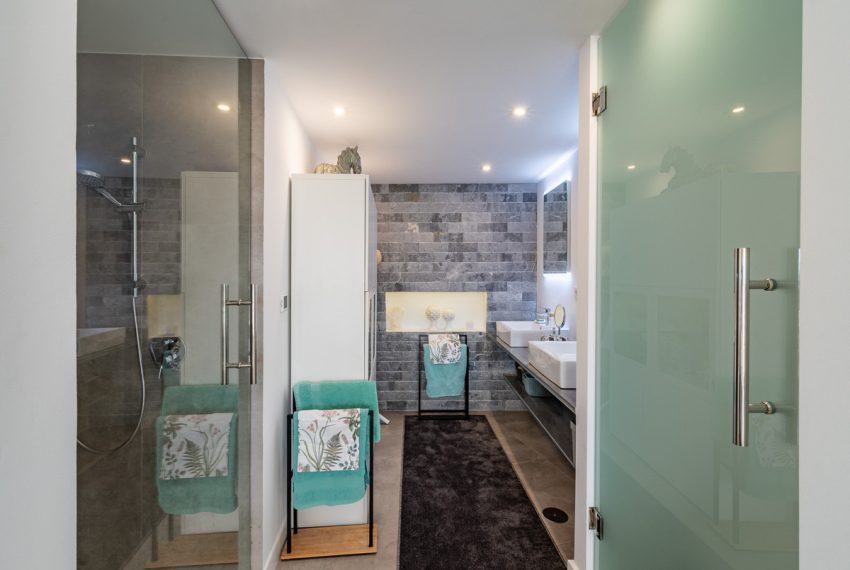 R5016589-Apartment-For-Sale-The-Golden-Mile-Middle-Floor-2-Beds-212-Built-18