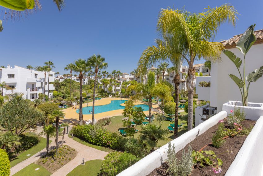 R5016661-Apartment-For-Sale-Estepona-Penthouse-2-Beds-100-Built-1