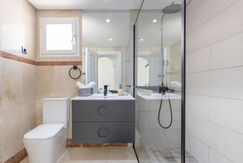 R5016661-Apartment-For-Sale-Estepona-Penthouse-2-Beds-100-Built-11