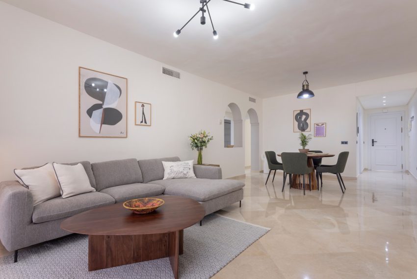 R5016661-Apartment-For-Sale-Estepona-Penthouse-2-Beds-100-Built-3