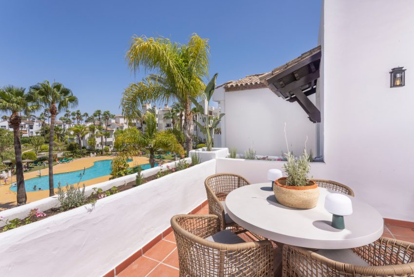 R5016661-Apartment-For-Sale-Estepona-Penthouse-2-Beds-100-Built