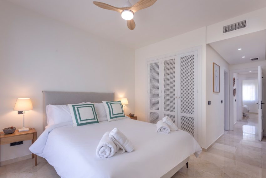 R5016661-Apartment-For-Sale-Estepona-Penthouse-2-Beds-100-Built-9