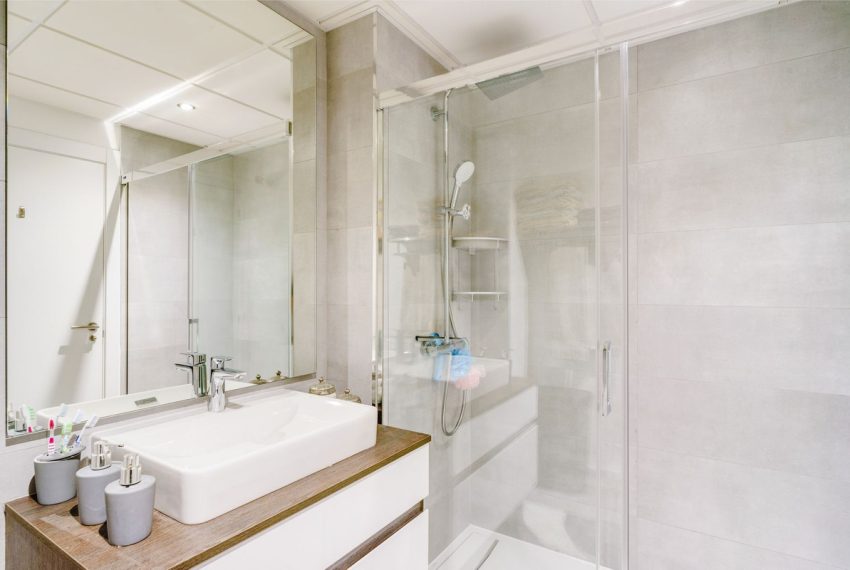 R5016811-Apartment-For-Sale-Estepona-Middle-Floor-3-Beds-124-Built-19