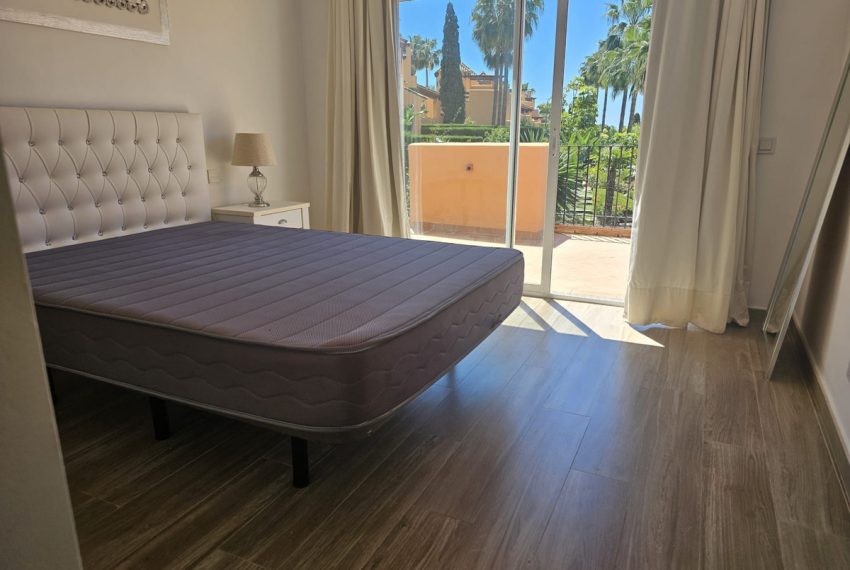 R5016826-Villa-For-Sale-Benahavis-Semi-Detached-4-Beds-250-Built-14