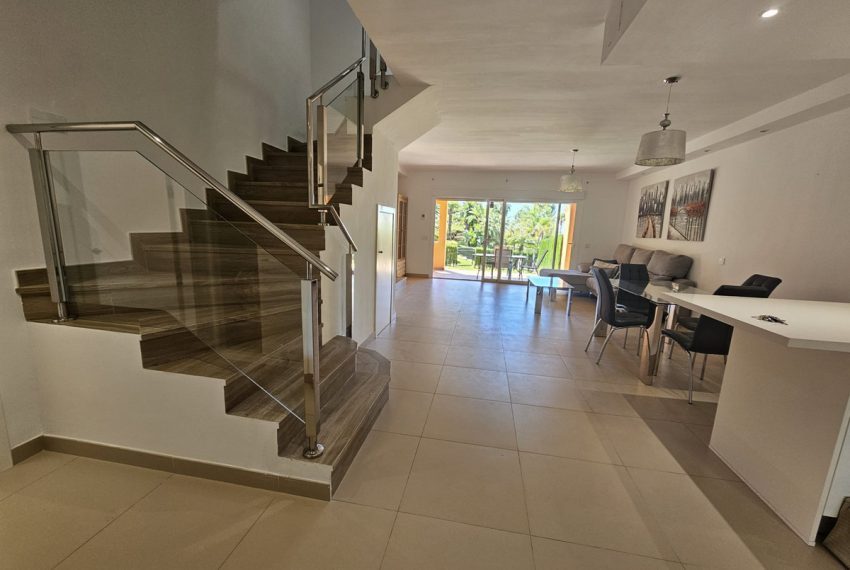 R5016826-Villa-For-Sale-Benahavis-Semi-Detached-4-Beds-250-Built-3
