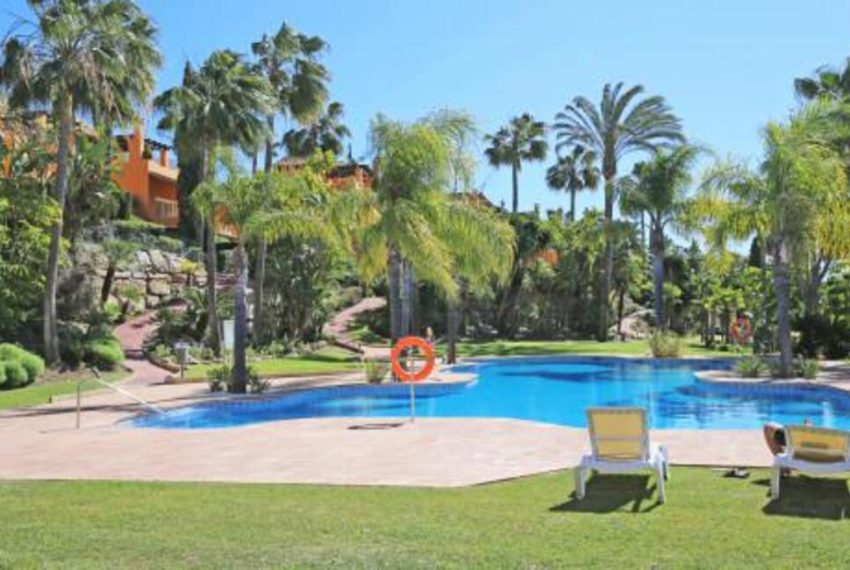 R5016826-Villa-For-Sale-Benahavis-Semi-Detached-4-Beds-250-Built-5